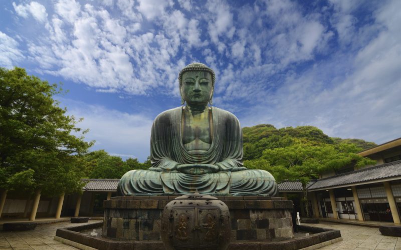 See the impressive stone Buddha at Kotukuin temple., Kamakura