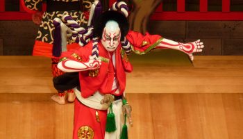 A Kabuki actor on stage. Go behind the scenes at Kaho Gekijou Theater in Iizuka, Fukuoka.