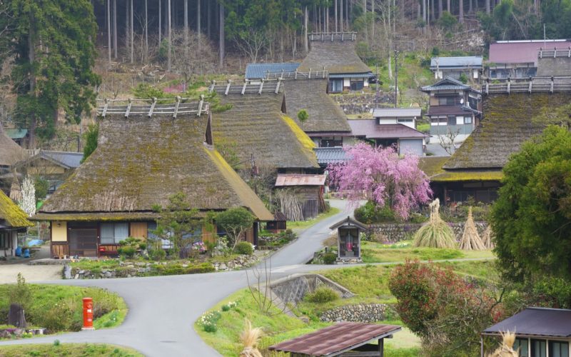 Kayabuki no Sato in Kyoto has farmhouses similar to Gokayama and Shirakawa-go.